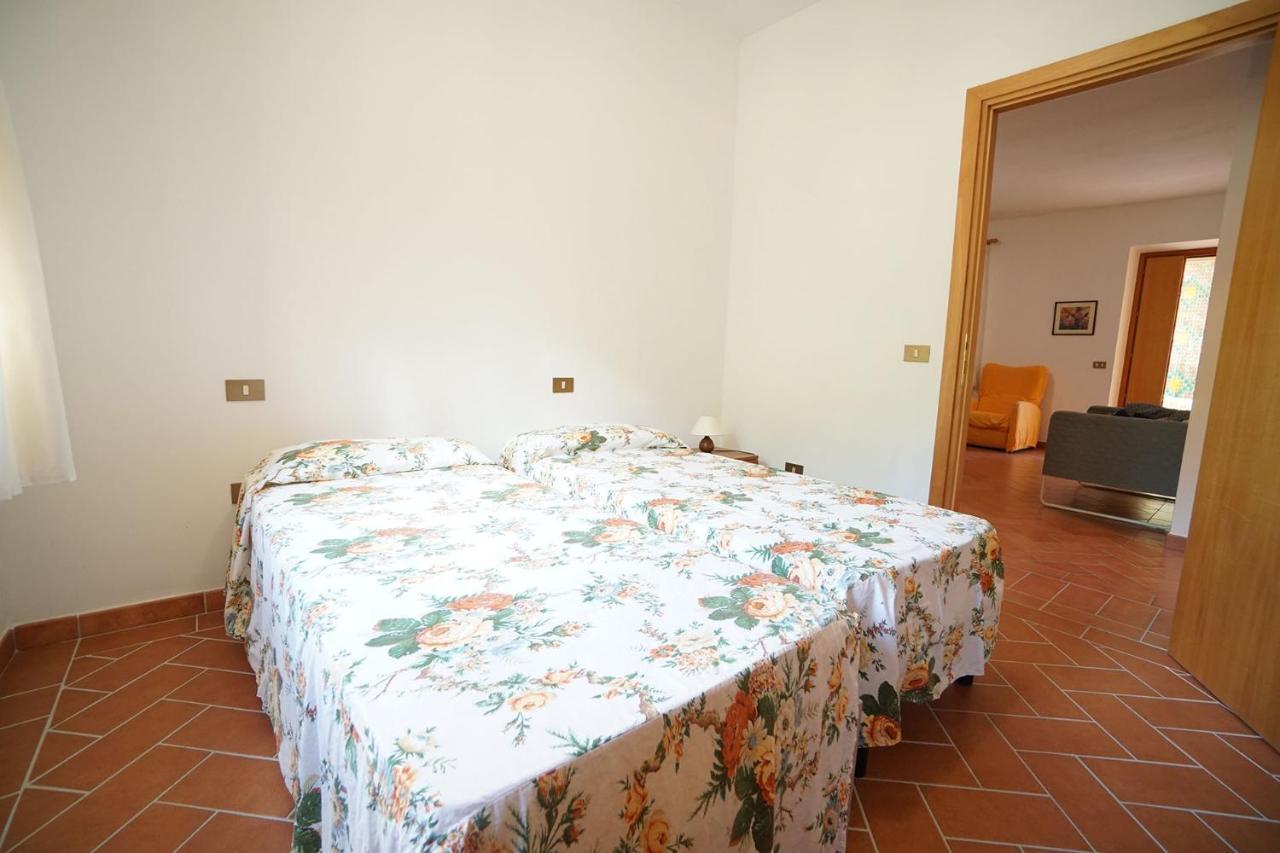 רוזיניאנו מריטימו Agriturismo L'Acquabona מראה חיצוני תמונה
