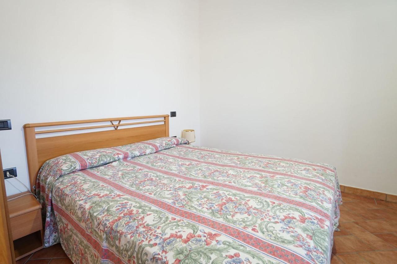 רוזיניאנו מריטימו Agriturismo L'Acquabona מראה חיצוני תמונה